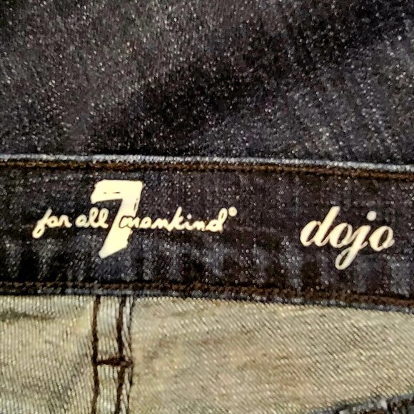 7 For All Mankind DOJO Dark Wash Flare Leg Jeans with Gold Studded Pockets Sz 30 - Picture 13 of 16